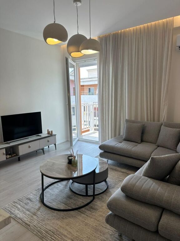Rent Apartment 2+1 Concord Center On 5 MAY Street