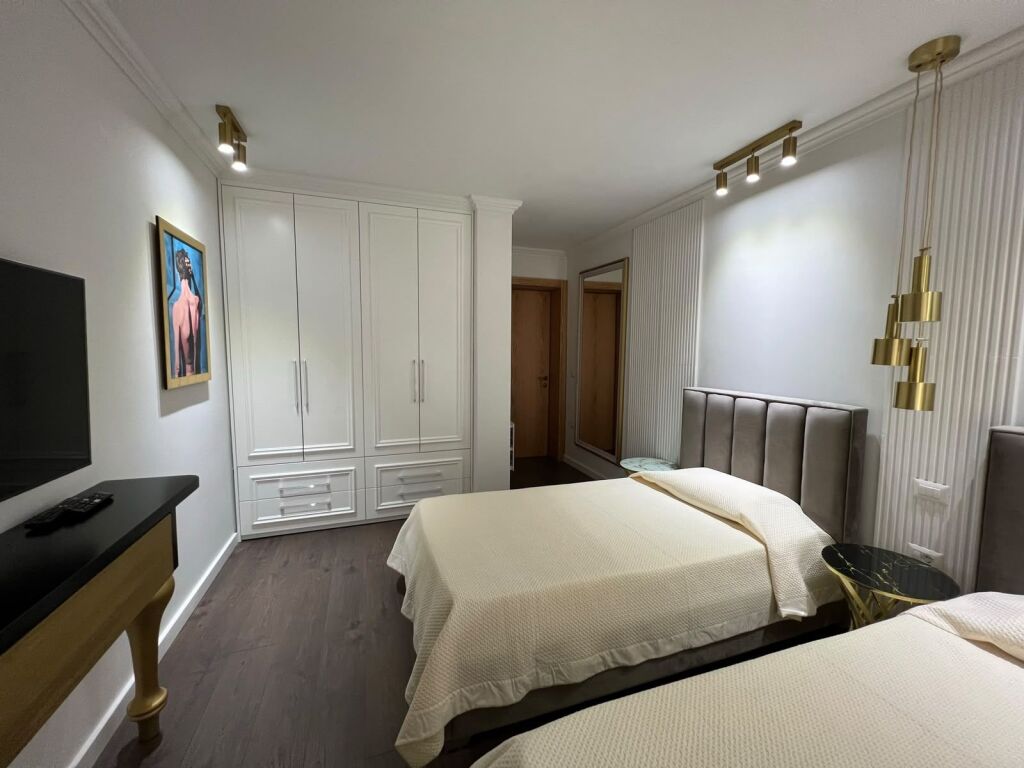 Duplex + parking for rent on Lungomare