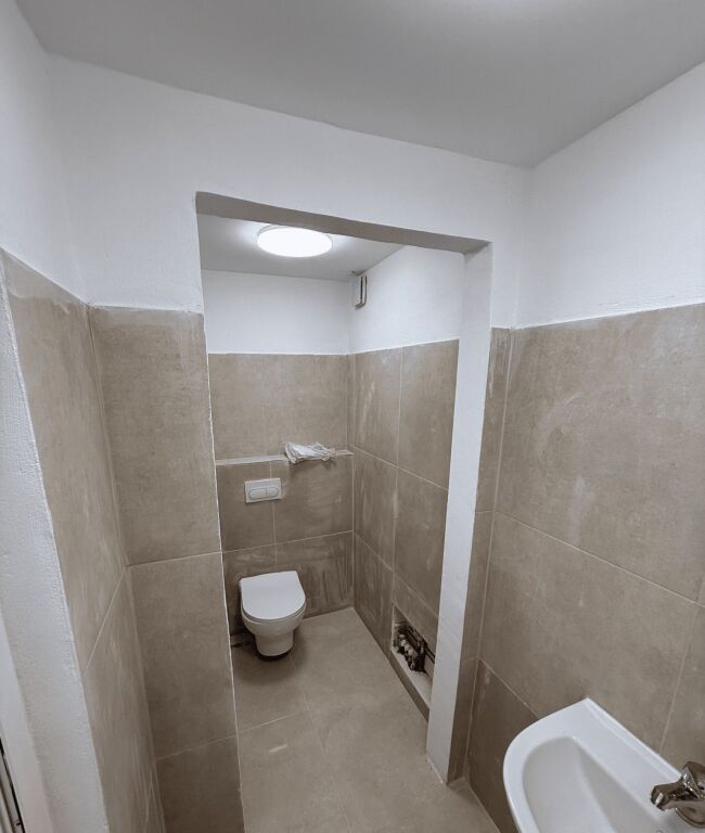 Rent | Ambjent Biznesi | Skanderbeg Square | 900 €/month