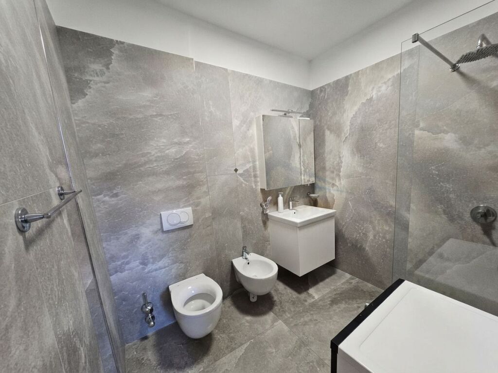 In vendita, Appartamento 2+1, Selvia, Tirana