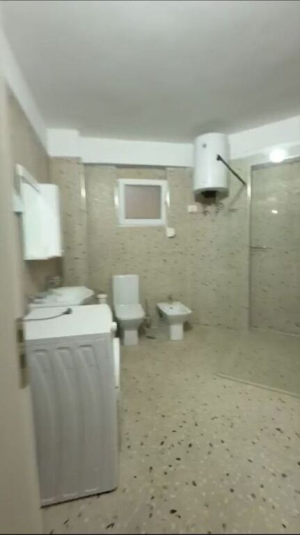 APARTMENT 2+1 90,000 LEKE BLLOK