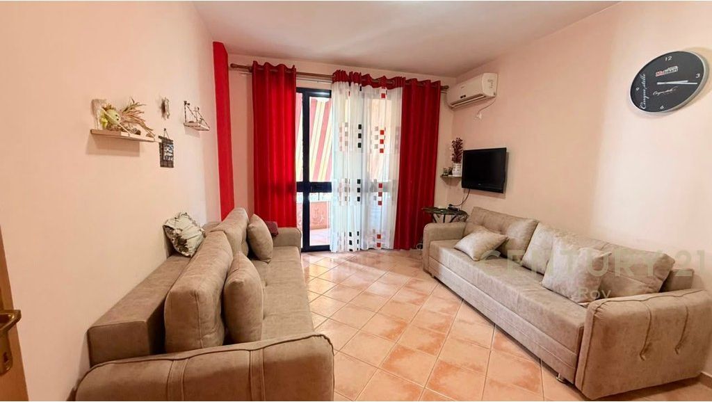 STUDIO APARTMENT FOR SALE NEAR MIAMI BEACH IN GOLEM!