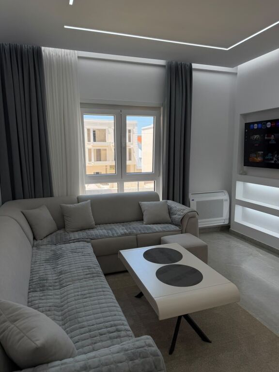 Rent | Apartament 1 + 1 + Parkim | Sauk | 700 €/month