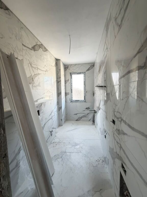 Apartament 2+1+Ballkon  Ne Shitje  prane rrethrrotullimit Ne Paskuqan