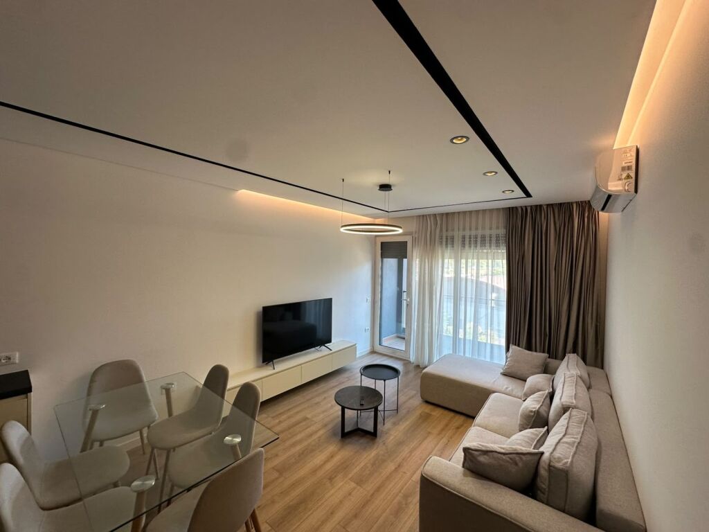 FOR RENT – 1+1+PARKING SPACE | PARIS MUNICIPALITY