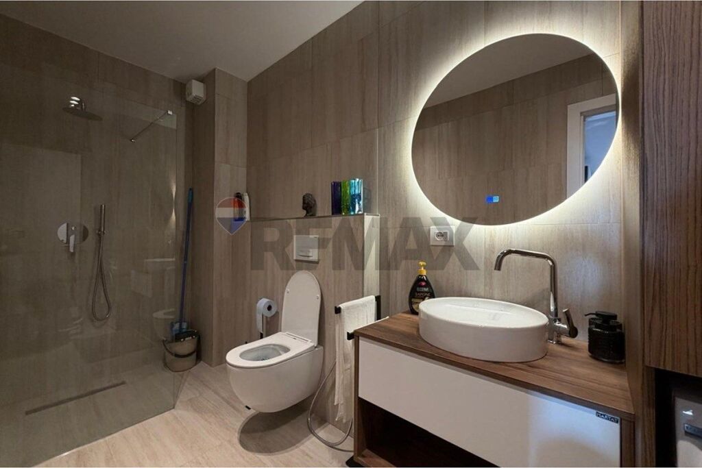 Appartamento 1+1 in vendita a Golem, Durres