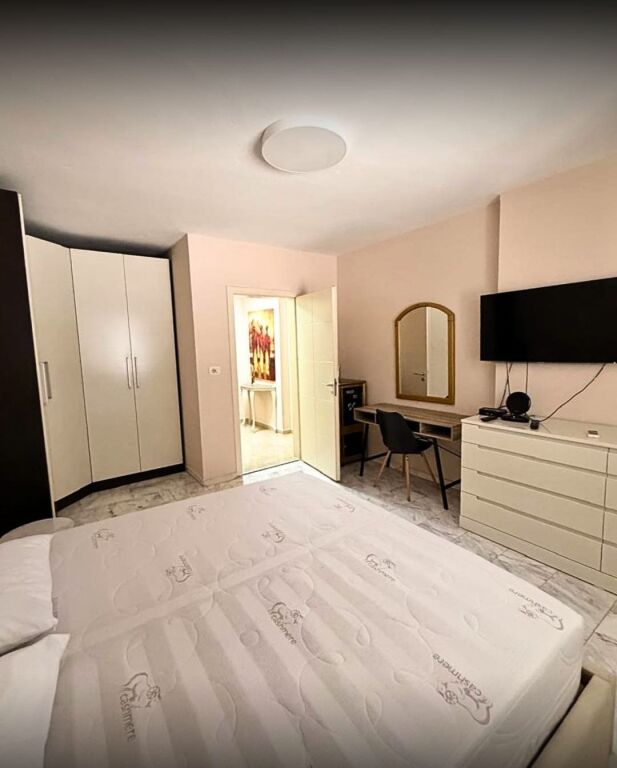 Apartament 2+1me qira Laprak .Post Parkimi