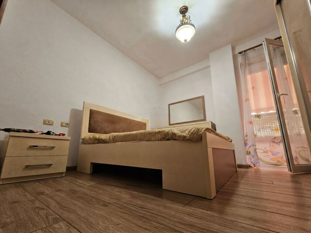 Rent, Apartment 2+1+2, Jordan Misja Street, Tirana.