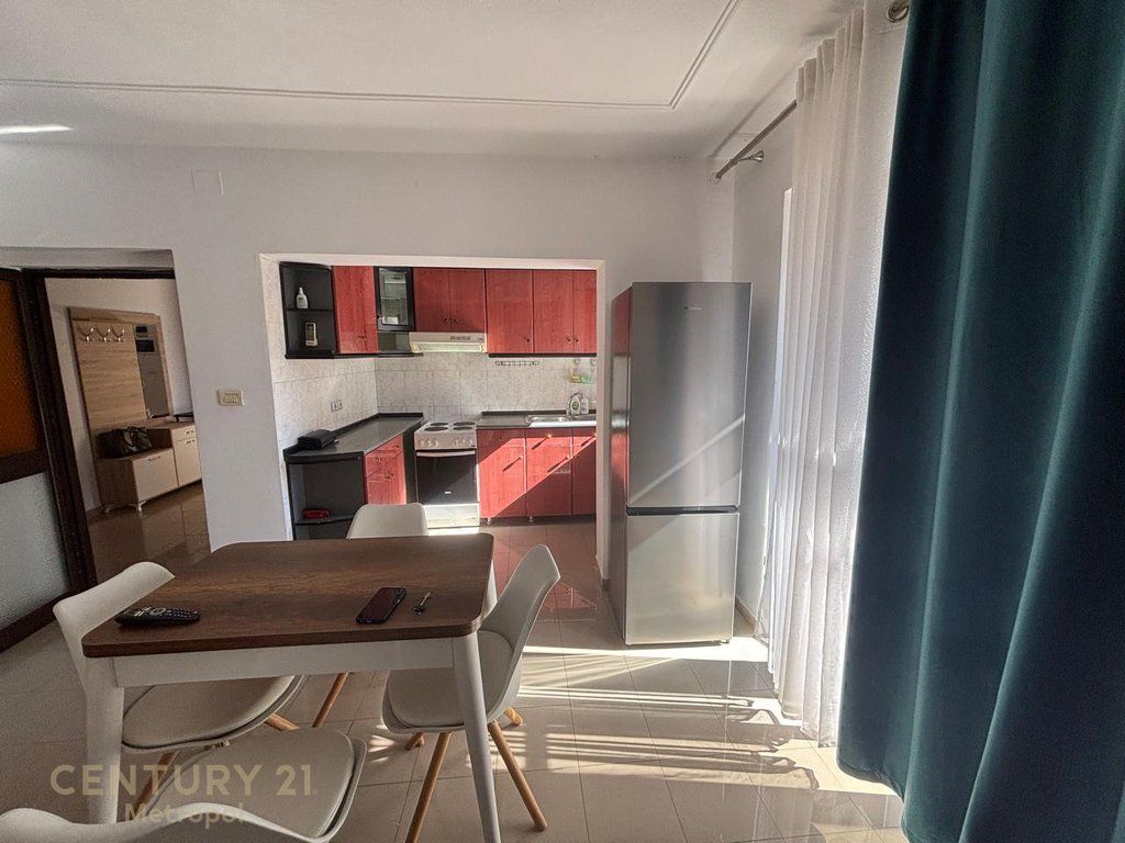 JEPET ME QIRA | APARTAMENT 2+1 | QENDËR TIRANË