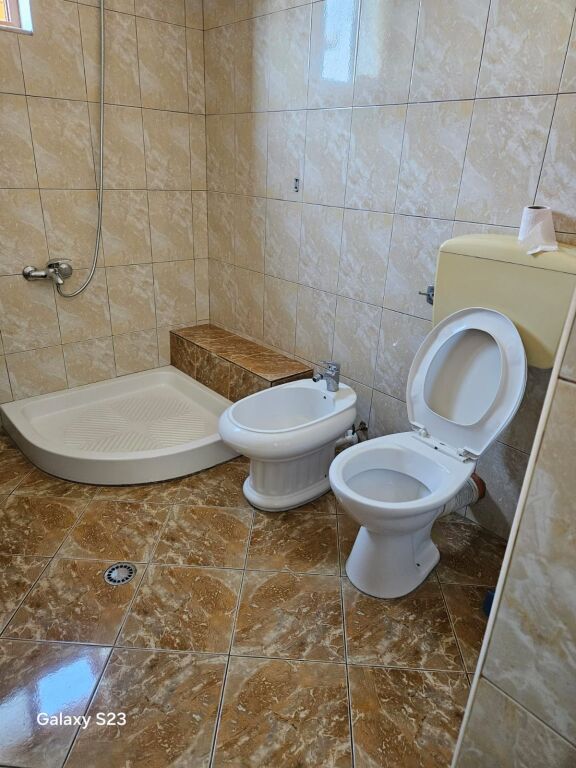 Apartament 2+1 me qera ne Don Bosko prane Xhamise  ID 5673