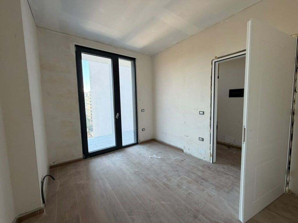 Vendesi in vendita 2+1+Balcone a Rana e Hedhun, Shëngjin!