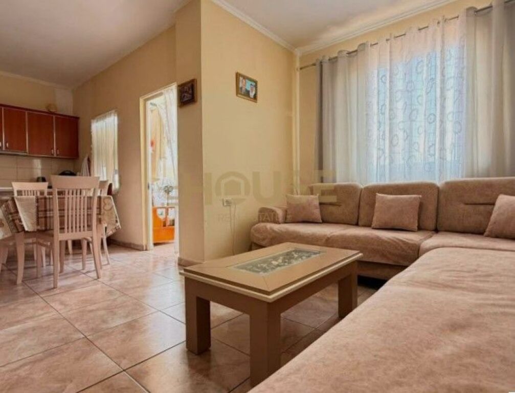 APARTAMENT 2+1 NE SHITJE NE TUFINE