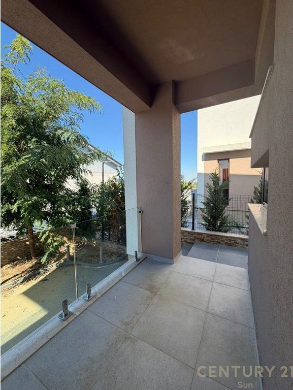 VILLAS FOR RENT AT TEGU !