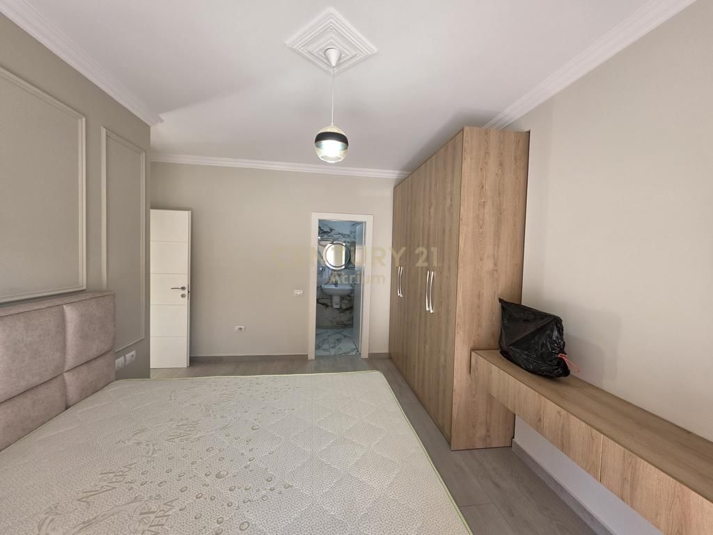 JEPET ME QIRA APARTAMENT 2+1+2+2POSTE PARKIMI PRANE DELIJORGJIT!