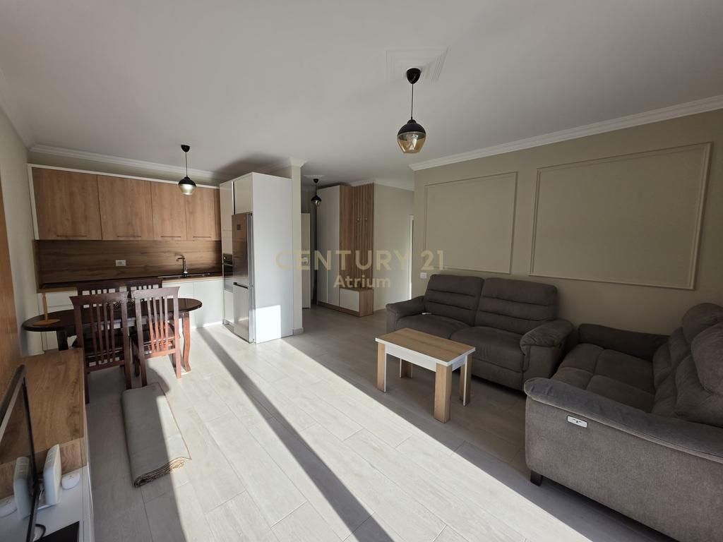 AFFITTASI APPARTAMENTO 2+1+2+2 POSTI AUTO VICINO A DELIJORGJI! 750 € /Mese