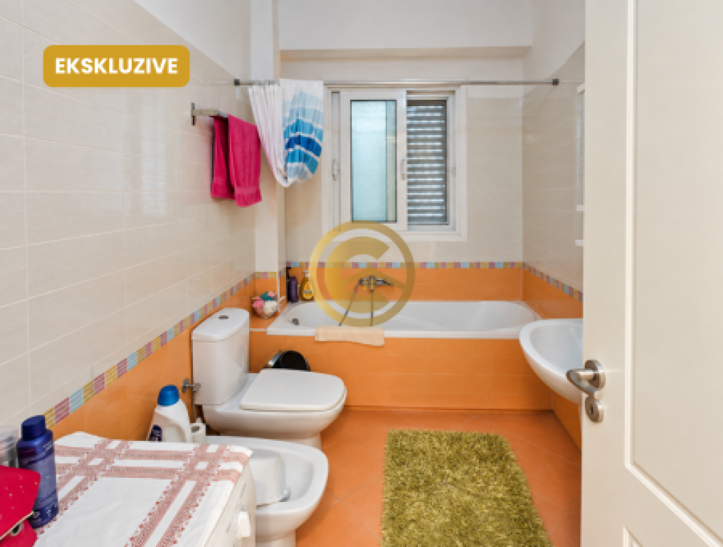Apartament 120 m² me 3 dhoma gjumi dhe pamje nga deti – Ekskluzivisht te Elios Home
