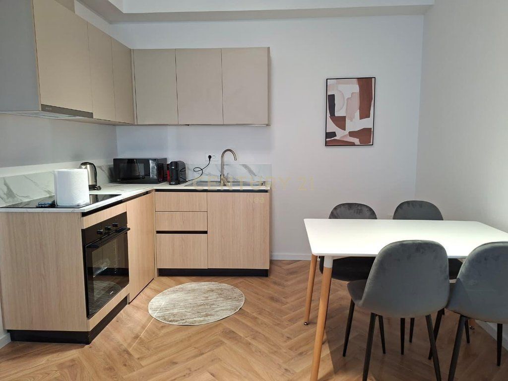 Appartamento 1+1 in Vendita in Via Mine Peza, Tirana - 203.000€ | 69,5 m²