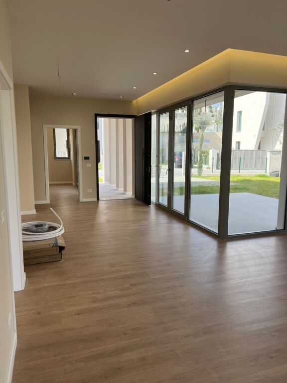 VILLA FOR RENT – GREEN VALLEY RESIDENCE