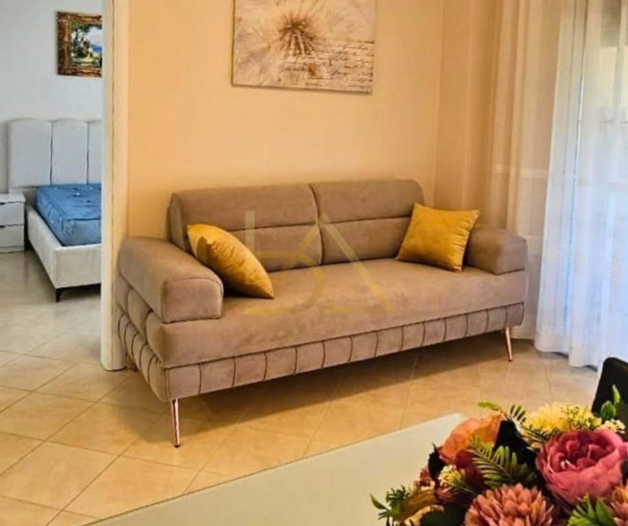 SHITET APARTAMENT 1+1 – GOLEM, KAVAJË