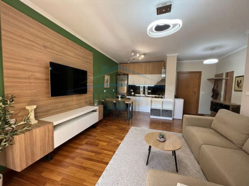 Qera, Apartament 1+1, Gjykata e Lartë