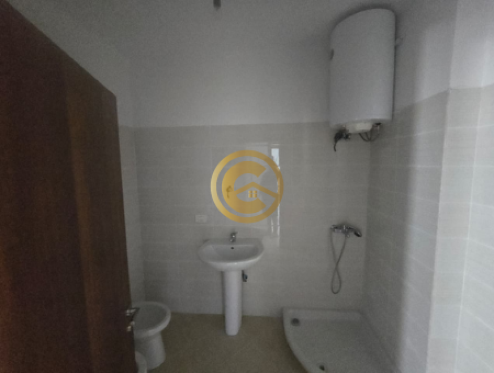 Apartament 2+1 në shitje në Sarandë – 81.5 m², kati i dytë