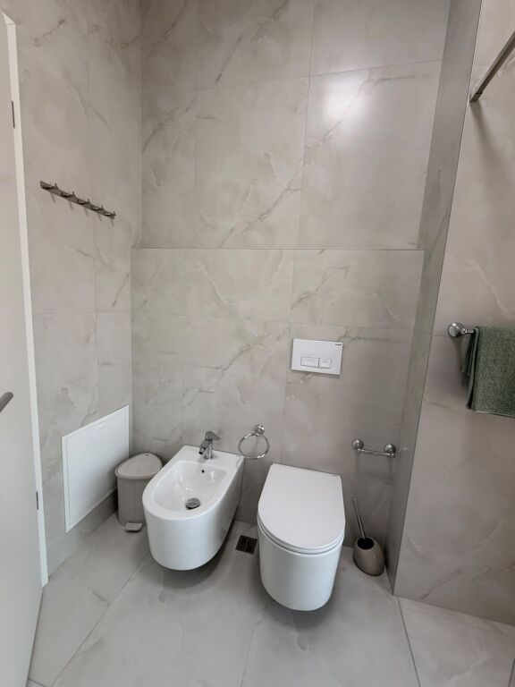For Rent Ap 1+1 at Ali Demi Kadiu Complex