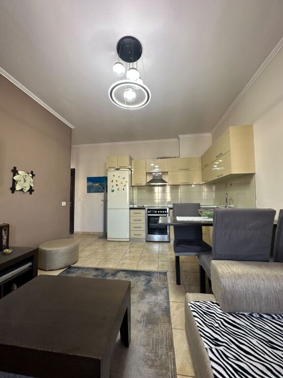 Astir jepet me qera apartament 2+1+ballkon,i mobiluar 50,000leke