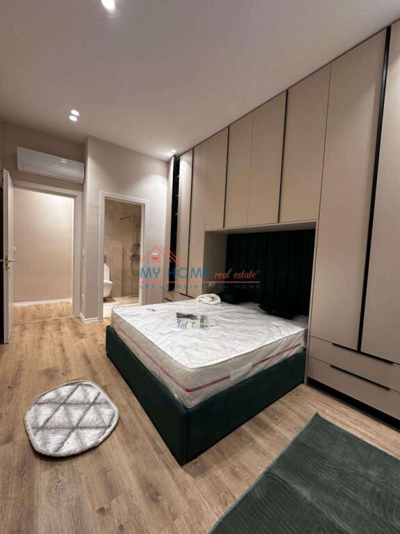 2+1 apartment for rent at Aura Complex in Tirana