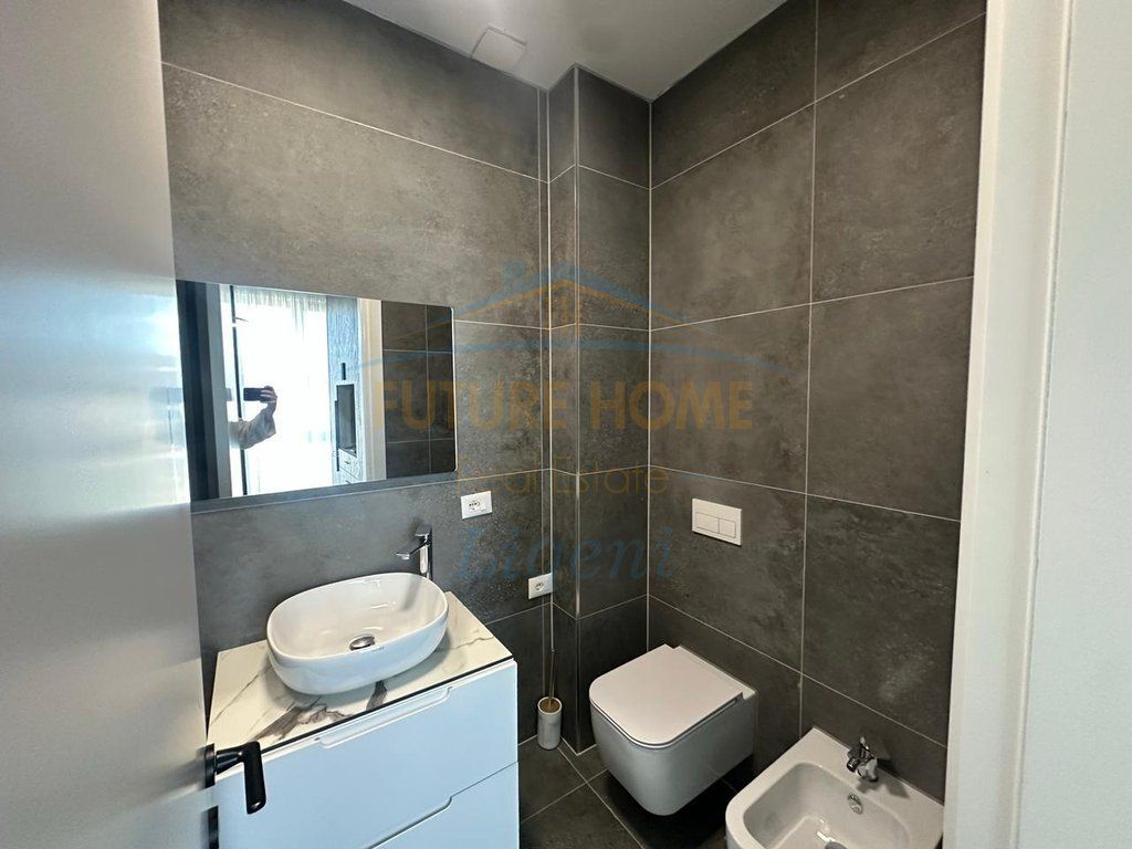Rent, Apartment 2+1+Parking Space, Forest Complex, Tirana