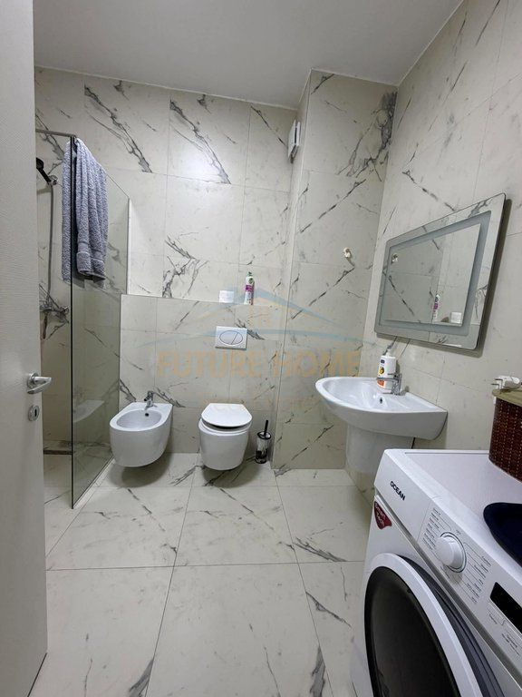 Shitet, Apartament 2+1+2, Oasis Residence, Unaza e Re