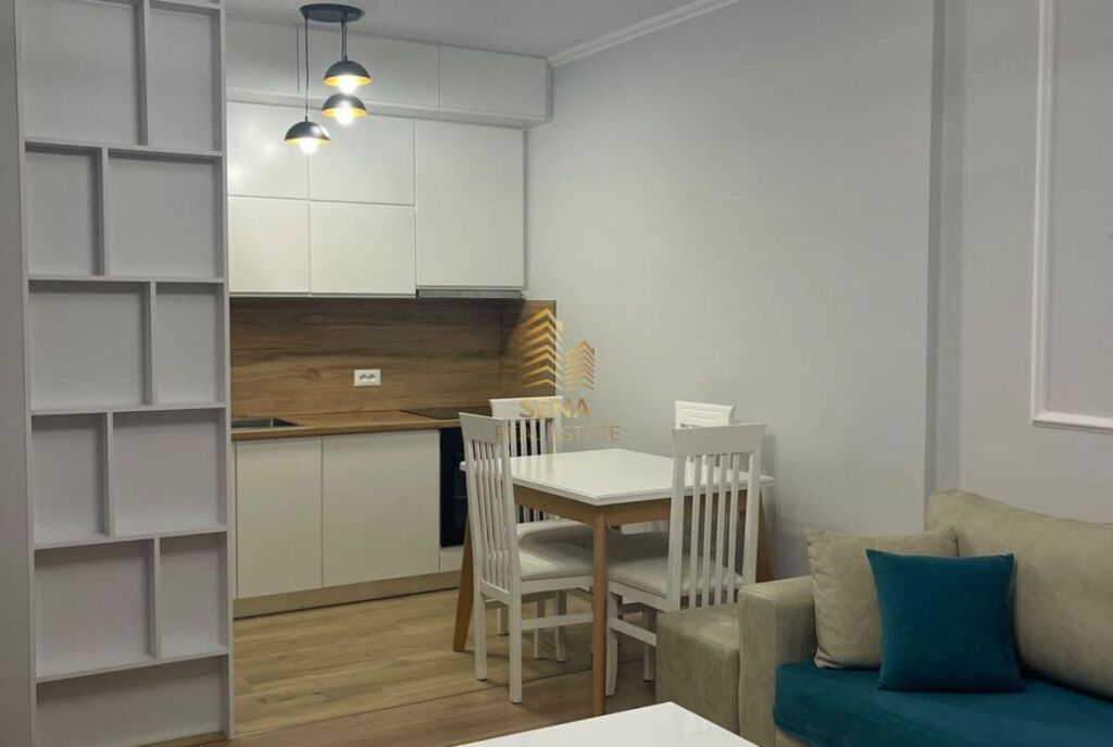 Qira, Apartament 1+1+2+blk, Fresk, 40.000 Leke/muaj