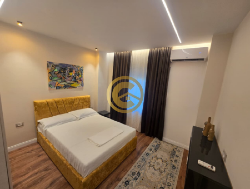 Apartament 1+1 i rikonstruktuar në shitje në Sarandë – 50 m nga deti