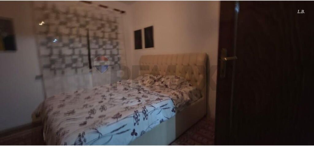 SHITET APARTAMENT 3+1 – pazari i ri