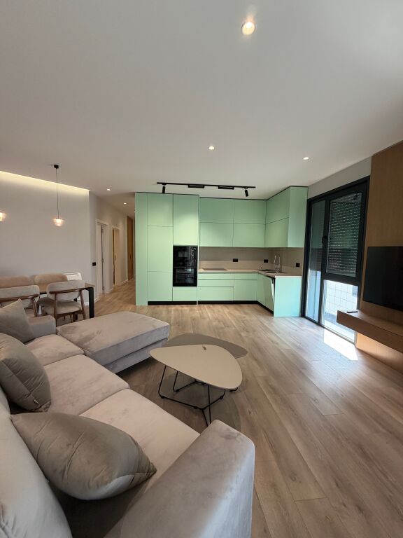 Jepet me qira apartament 2+1+2 – Liqeni i Thatë