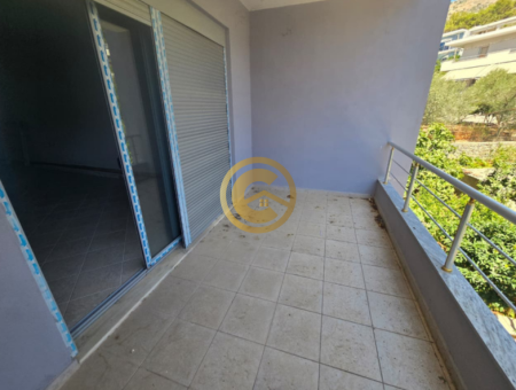 Apartament 2+1 në shitje në Sarandë – 81.5 m², kati i dytë