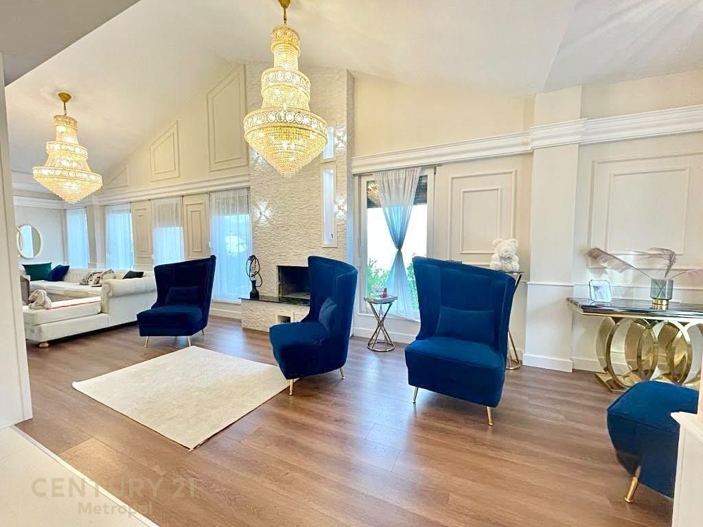 4-storey villa for rent, near TEG.