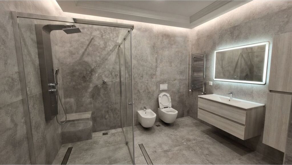 Affitto, Appartamento 1+1+Posto Auto, Golden Tower Residence, Via Mine Peza