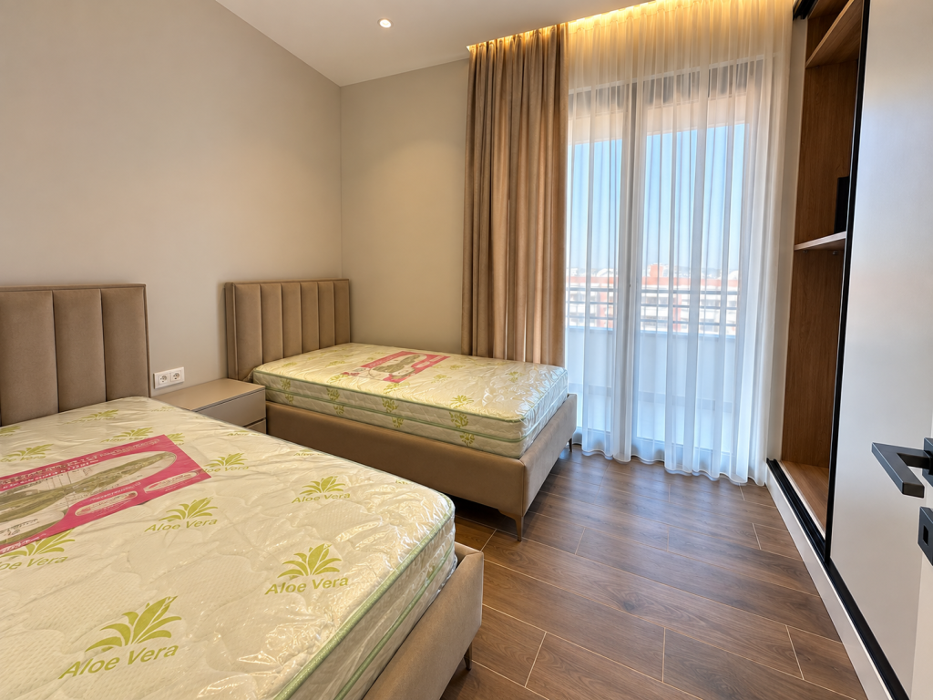 Rent, Apartment 2+1 + Veranda + Parking !!