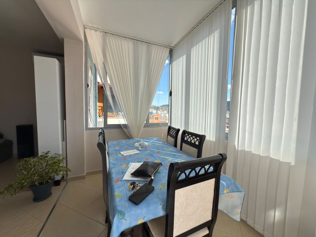 APARTAMENT 2+1 ME QERA AFATGJATE – ISH KOMBINATI, VLORË.