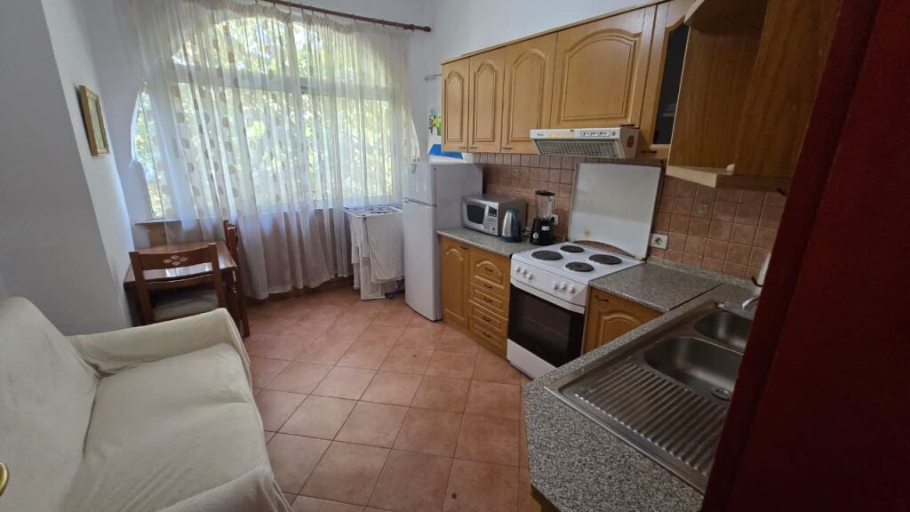 Jepet me Qira Apartament 2+1 – Përballë Tajvanit