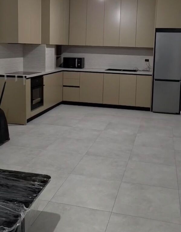 Apartament 1+1 me qira te Aura
