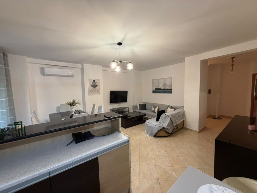 Apartment 2+1 for Rent, near Albanian College, Vila e Zogut, Durres!
