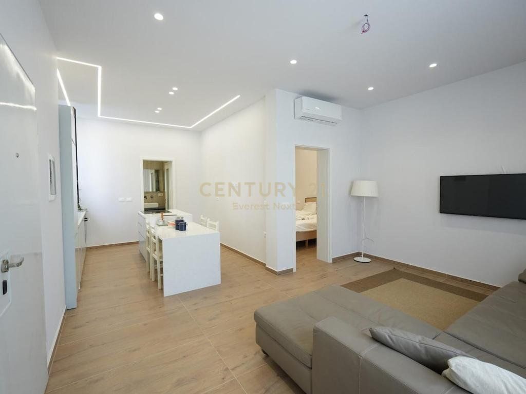 APARTAMENT 1+1 ME QIRA – PLAZH, DURRËS