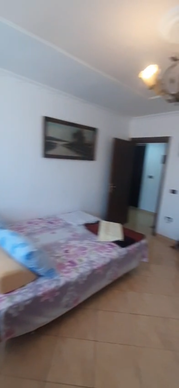 Appartamento 2+1 adatto per affitto Ospedale sotto il marciapiede !