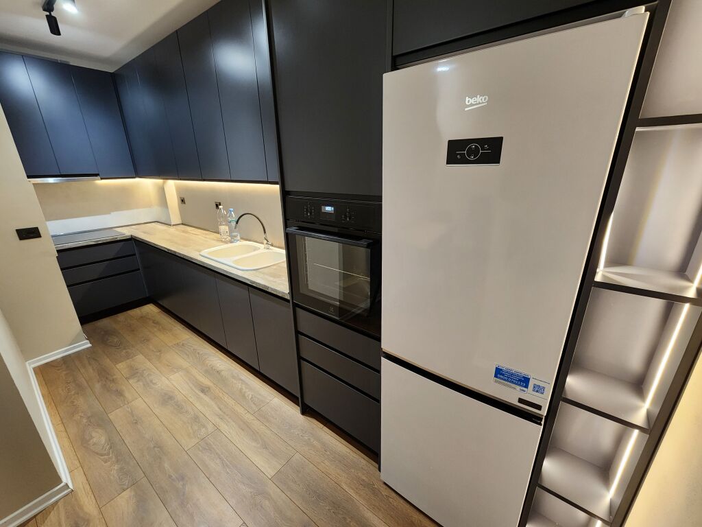 Shitet,Apartament 1+1, Liqeni i Thate