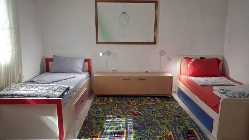 APARTMENT 3+1 55,000 LEKE FORMER ELECTRIC MARKET