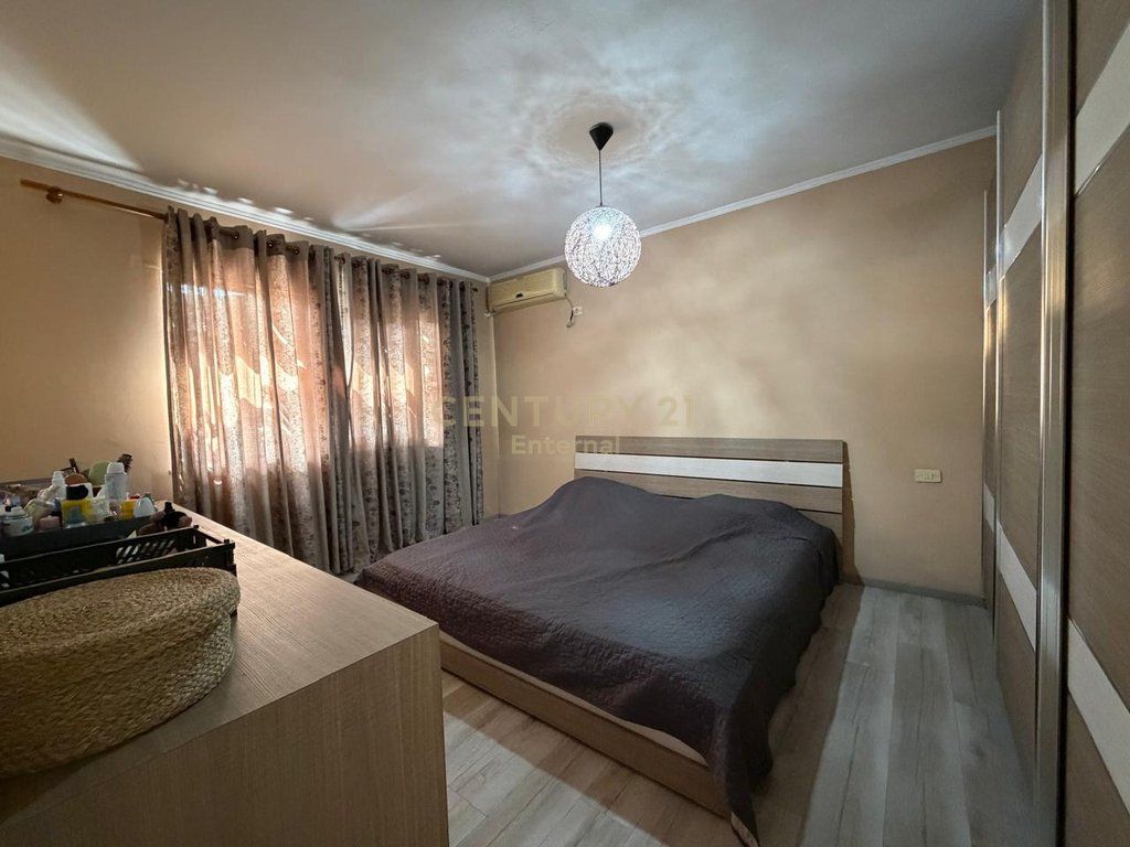 APARTAMENT 1+1 NË SHITJE – KOMUNA E PARISIT