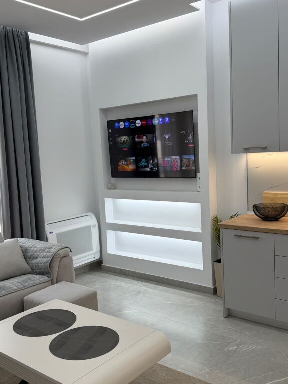 Rent | Apartament 1 + 1 + Parkim | Sauk | 700 €/month