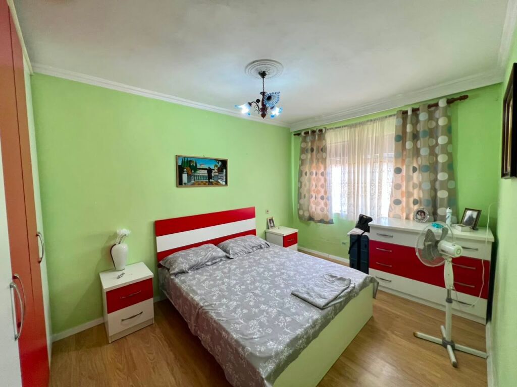 SHITET APARTAMENT 3+1+DEPO TEK ZOGU I ZI