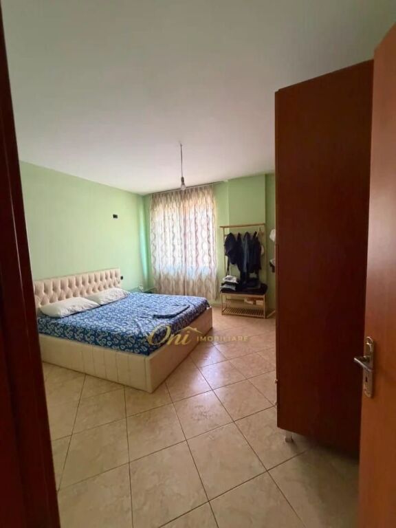 MISTO MAME APARTAMENT PER QERA 1+1